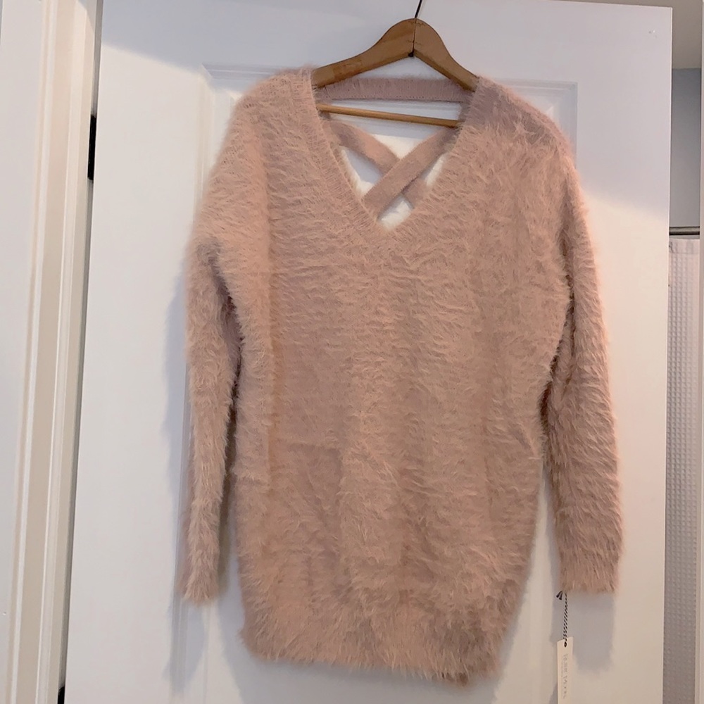 Sweater weather! Pink fuzzy sweater w/cute back!